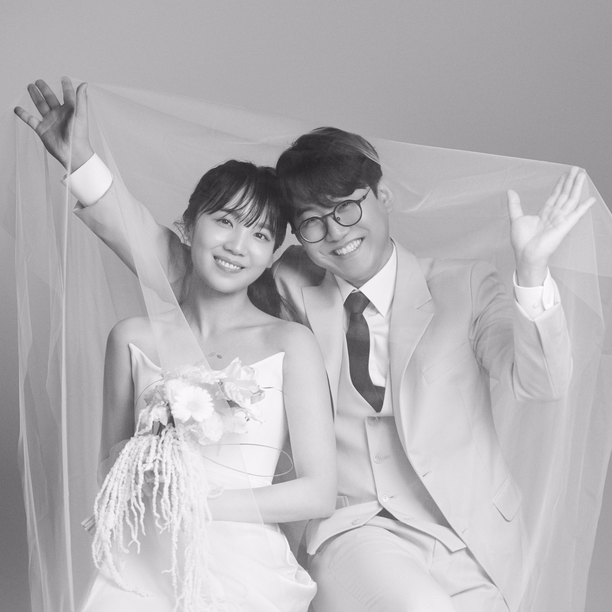 오프비트 - 윤종서 인물 사진